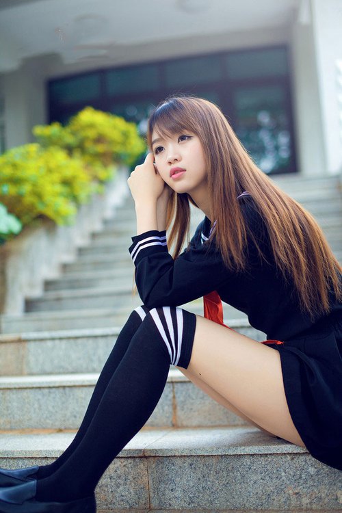 爱游戏官方网站-莱万个人进球超200，德甲历史射手王再创新高，莱万本赛季德甲进球数